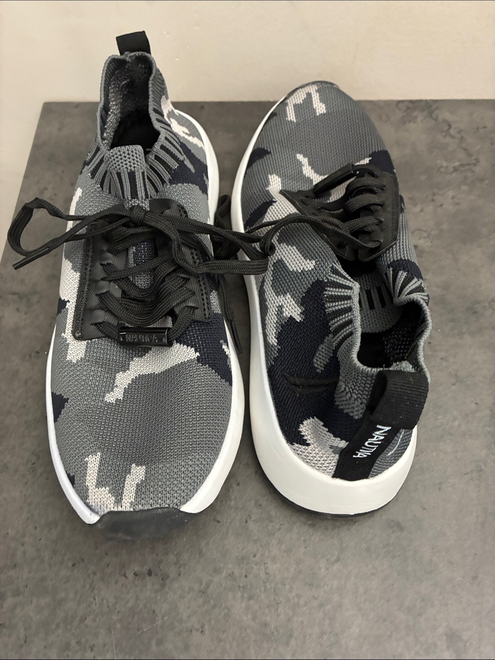 Nautica Men's Black & Gray Camouflage Knit Sneakers